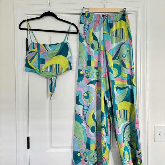 Show Me Your Mumu Go Go Luxe Satin Matching Set Irwin Pants and Scarf Top Medium - Picture 4 of 9